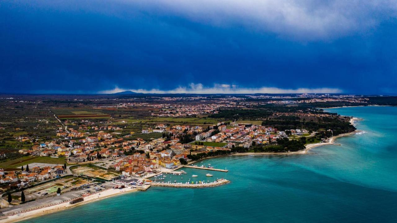 Apartmani Slavulj Fazana Bagian luar foto