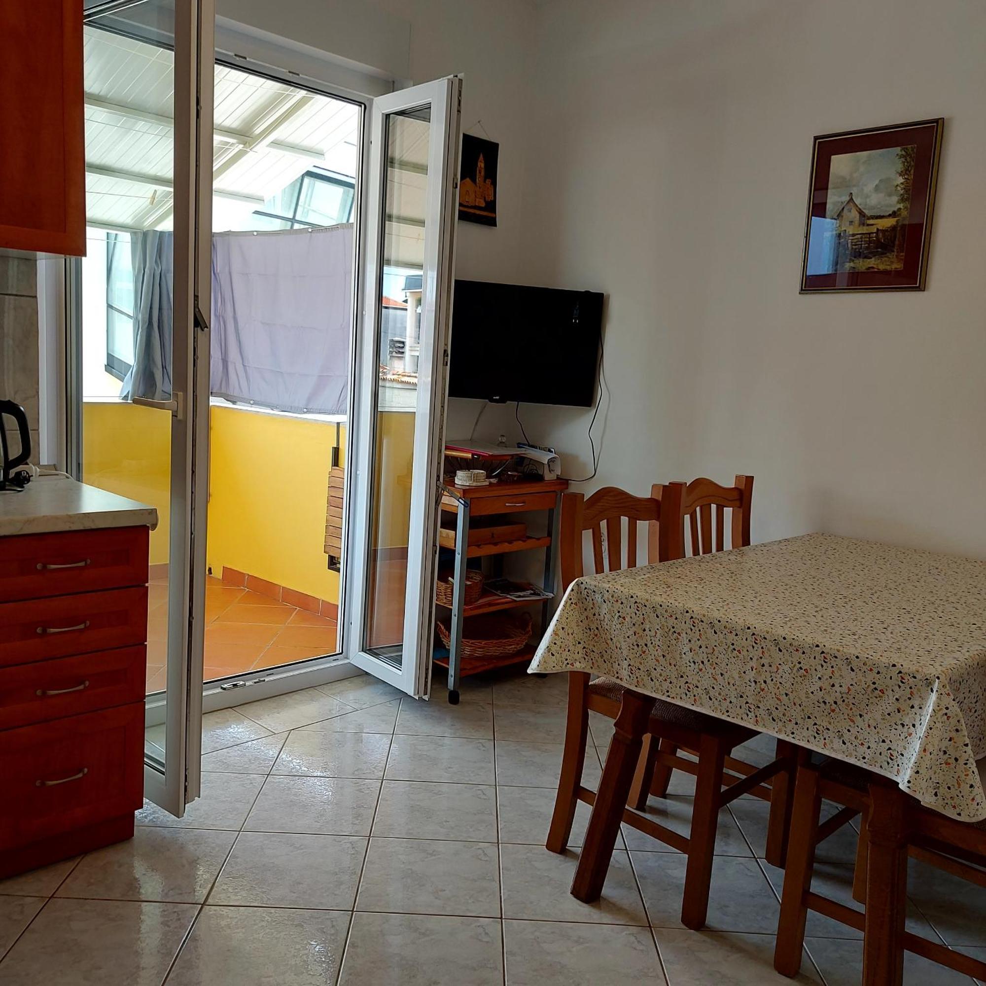 Apartmani Slavulj Fazana Bagian luar foto
