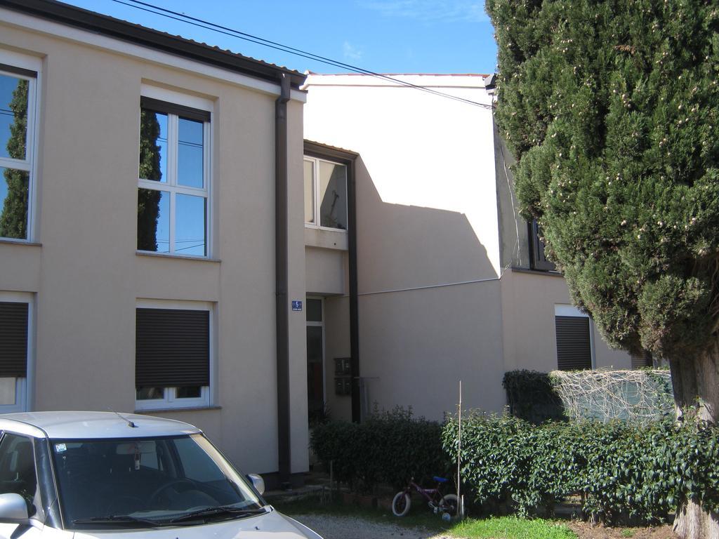 Apartmani Slavulj Fazana Bagian luar foto